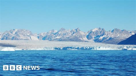 Greenland ice melting 'even in winter' - BBC News