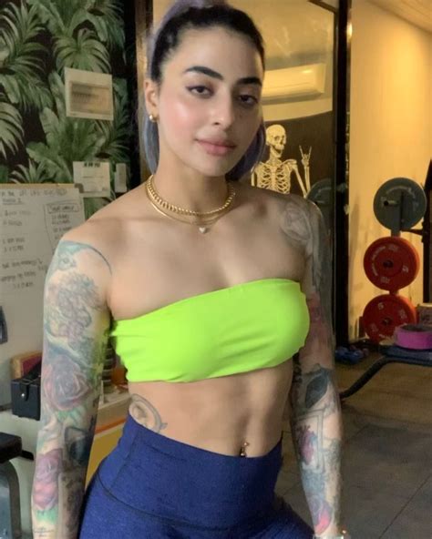 Bani J's Toned Body Can Make Anyone Envious, See Her Pics And Get Your ...