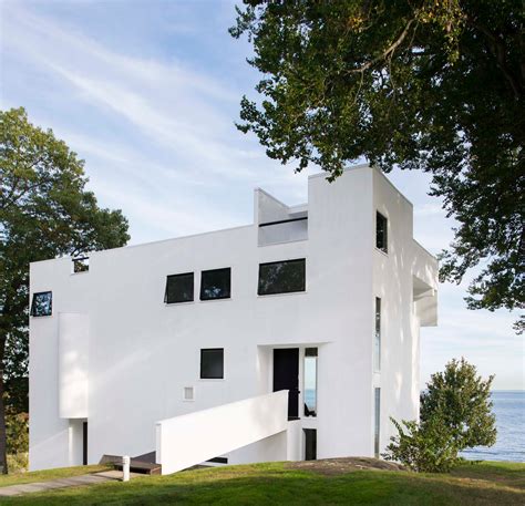 Richard Meier’s 1960s Smith House captured in new photographs – Free ...