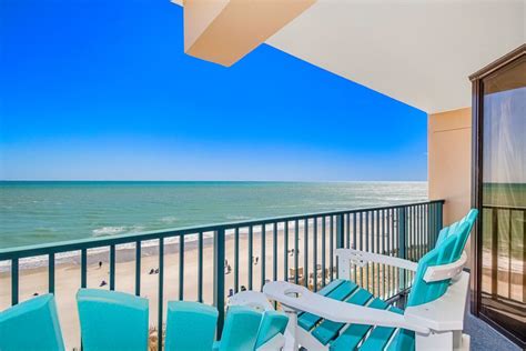 Stylish Corner Condo - Oceanfront Condo Rentals