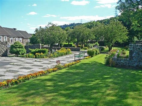 Aberfan Disaster: Children's Memorial Garden | Memorial garden ...