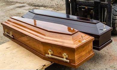 Coffin: Difference Between a Casket vs. Coffin - Oluonumurukwa