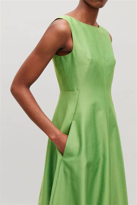 Cos Sleeveless Cocoon Dress - Green 10 | Cocoon dress, Dress patterns, Sewing dresses