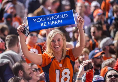 How to be a Football Fan in Denver | VISIT DENVER Blog