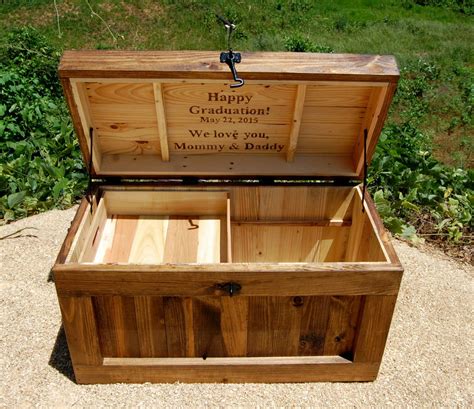 Personalized Hope Chest/Coffee Table/End of the Bed Bench /Wedding ...