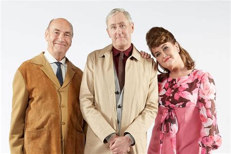 Goodnight Sweetheart, BBC1: Nicholas Lyndhurst is back as Gary Sparrow ...