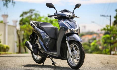 Đánh giá Honda SH 150i ABS 2020: Đẹp, hiện đại, gây tranh cãi