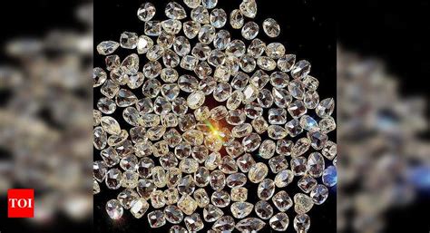 Allow diamond workers to return to hometown: SDA | Surat News - Times of India