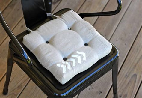 How to Make Dining Chair Cushions with Bonus Embellishment Goodness ...