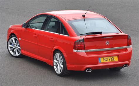 Vauxhall Vectra VXR Review (2005 - 2008) | Parkers