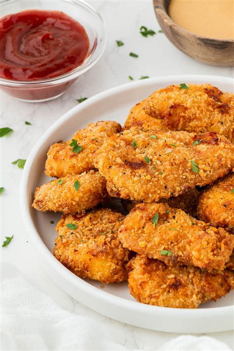 Crispy Air Fryer Chicken Nuggets Recipe - allairfryerrecipes.com