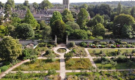 Oxford Botanic Garden and Arboretum - The Climate Toolkit