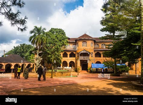 Cameroon foumban palace sultan hi-res stock photography and images - Alamy