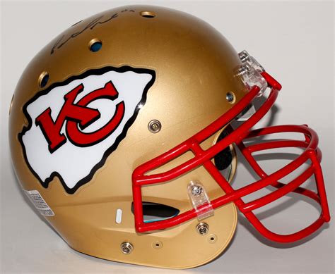 Patrick Mahomes Signed Chiefs Full-Size Authentic On-Field Helmet (JSA ...