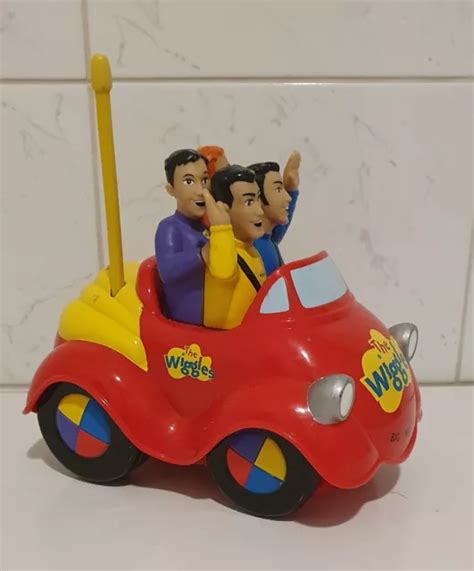 THE WIGGLES REMOTE Control Big Red Car 2004 (No Remote) $44.99 - PicClick AU