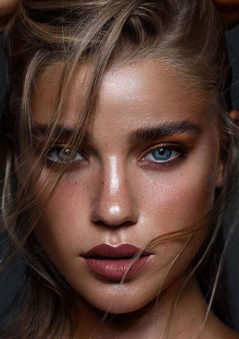 #art #makeuplooks #photography #glow #womenphotography | Beauty face, Most beautiful faces, Most ...