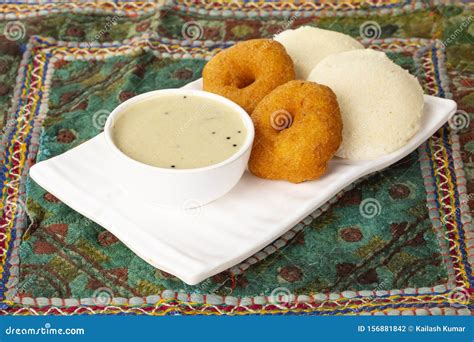 Idli Vada South Indian Food Stock Photo - Image of meal, sambhar: 156881842