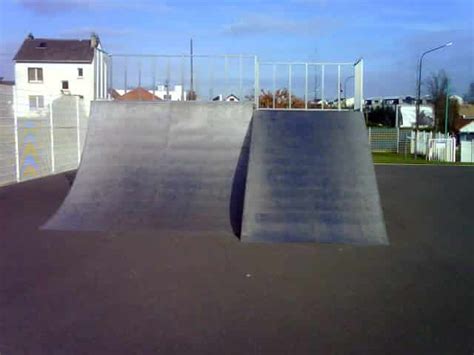 Spot : le skatepark du Plessis-Robinson (92)