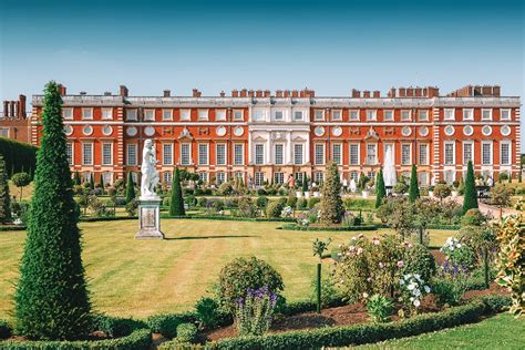 10 Beautiful Palaces In London You Have To Visit - Hand Luggage Only - Travel, Food ...