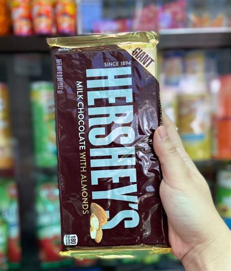 Hershey’s Giant Bar, Food & Drinks, Packaged & Instant Food on Carousell