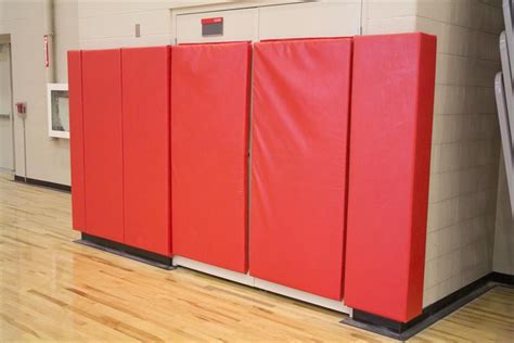 Choosing Wall Padding For Your Athletic Facility