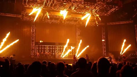 Trans Siberian Orchestra live - YouTube