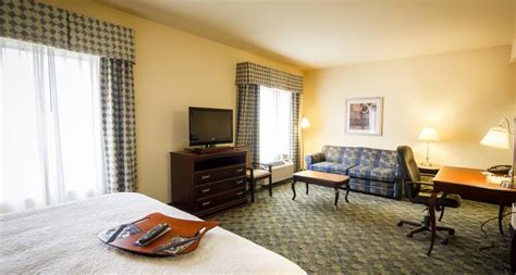 Natchez, MS Hotels - Hampton Inn & Suites Natchez Hotel