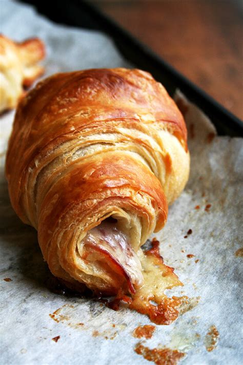 Cheddar Cheese Croissant Recipe | Deporecipe.co