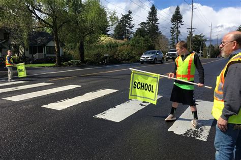 School zones: Clackamas community works to protect kids at crosswalks | Metro