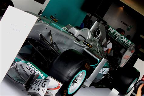 My Third Eye: The Petronas Mercedes GP F1 Car