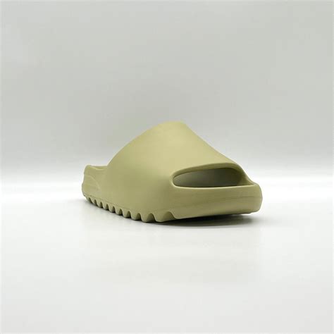 adidas Yeezy Slide Resin – FABULOUS CONSIGNMENT STORE