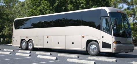 Charter Bus Rentals for School Field Trips | Texas Charter Bus Company