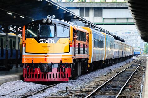 รถไฟไทย2018 มีรถไฟกี่แบบมาดูกัน - Pantip