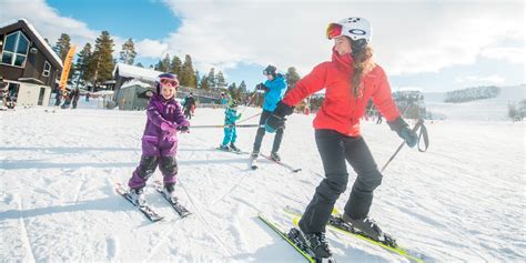 Norway skiing holidays for families made easy for 2022 with Ski Solutions