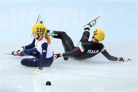 Speedskating Crash Helps China's Li Jianrou Win Gold Medal In 500m ...