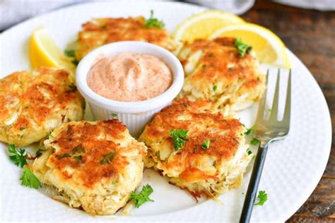 The Best Easy Crab Cakes - Easy Crab Cakes With Remoulade Sauce