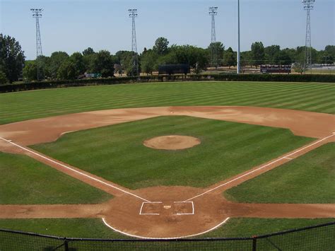 baseball-field-wallpaper-hd - RYBL