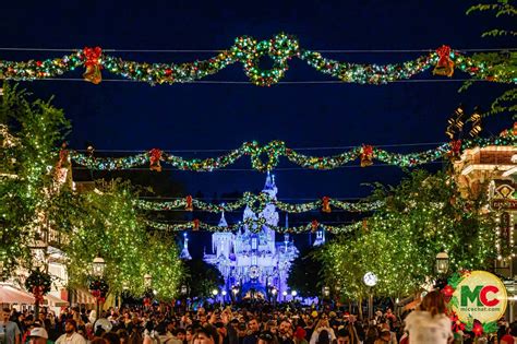 No Ticket Required: Downtown Disney's 2023 Holiday Lineup!