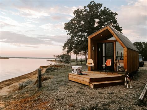 this is Paradise on Lake Texoma - Hipcamp in Pottsboro, Texas | Glamping cabin, Cabin, House