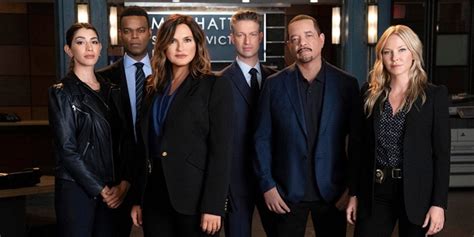 Law And Order: SVU Is Losing Two Major Stars In Season 23 Premiere ...