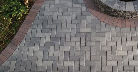 Custom Stoneworks & Design Inc.: Holland Paver