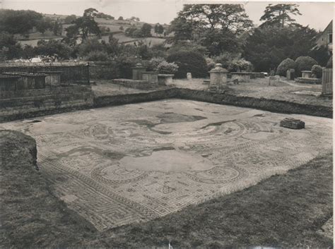 GC3F4BA Orpheus Mosaic (Traditional Cache) in Southern England, United Kingdom created by Carrog