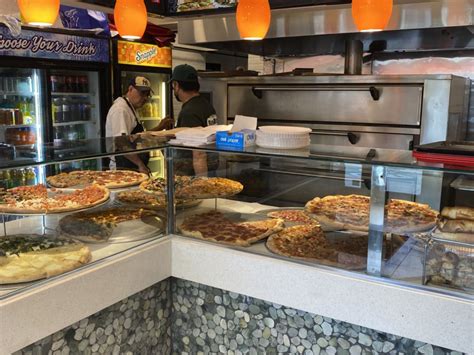 Roma's Pizza Returns to the UES after Pandemic Closure - Upper East Site