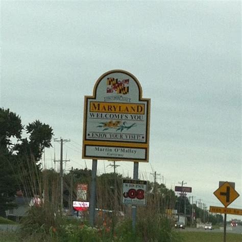 Delaware / Maryland State Border - Border Crossing in Newark