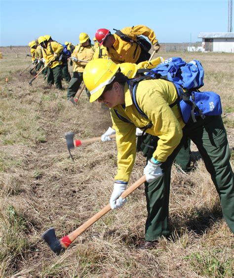 Working in Wildland Fire | U.S. Department of the Interior