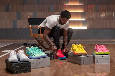 Take a Look at Kyrie Irving’s ‘Spongebob Squarepants’ Collab With Nike ...