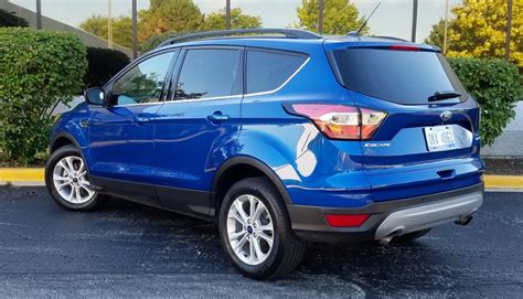 Test Drive: 2017 Ford Escape SE | The Daily Drive | Consumer Guide®