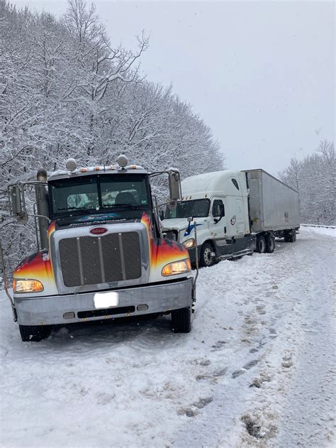 3 dead from car crashes in Mass.; N.H. State Police respond to over 90 crashes