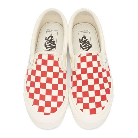 Vans - Red & White OG Checkerboard Classic Slip-On Sneakers | Vans, Vans checkerboard men, Red vans