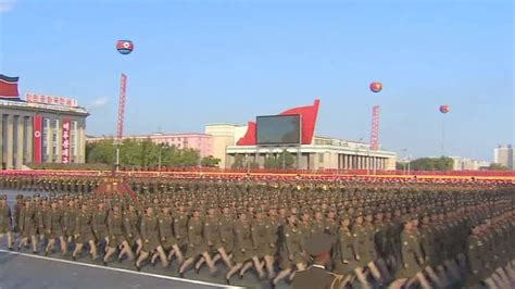 North Korea flexes military muscles with ‘biggest ever’ parade | CNN